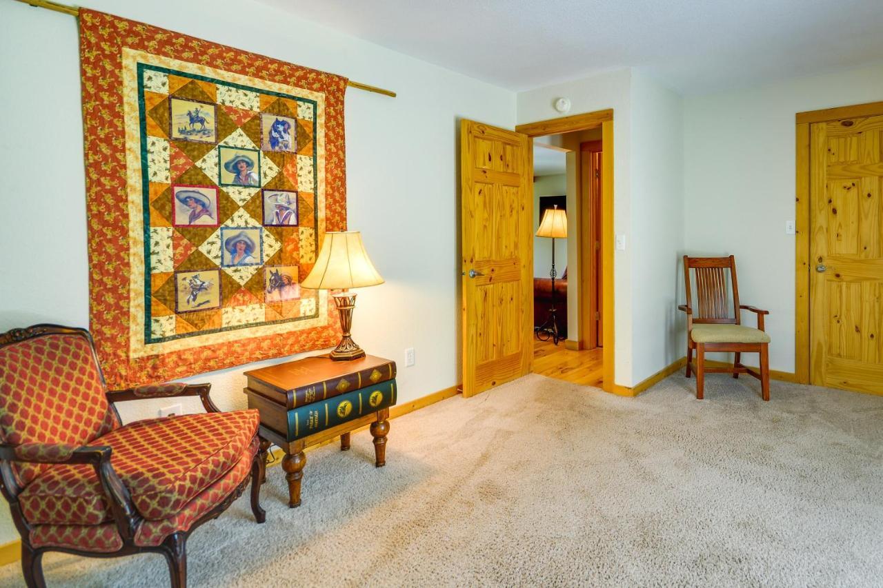 Dog-Friendly Red Lodge Home With On-Site Pond! Dış mekan fotoğraf